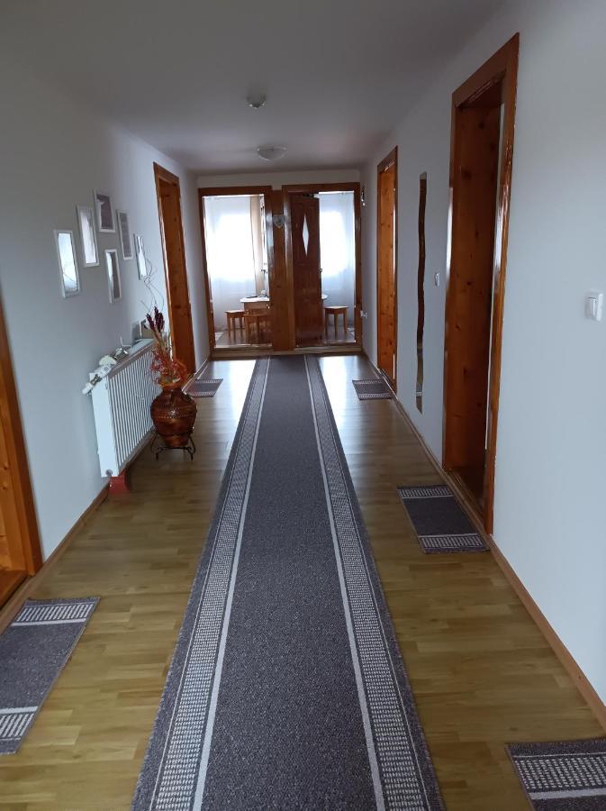Narcisz B&B Corund  Εξωτερικό φωτογραφία